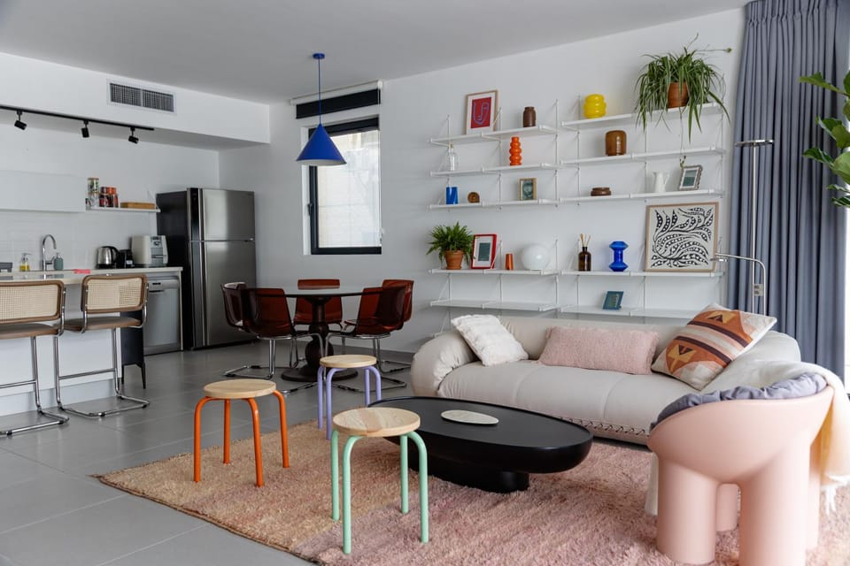Ambassador Apartments Parking and mamad Apartment in Tel Aviv-Yafo