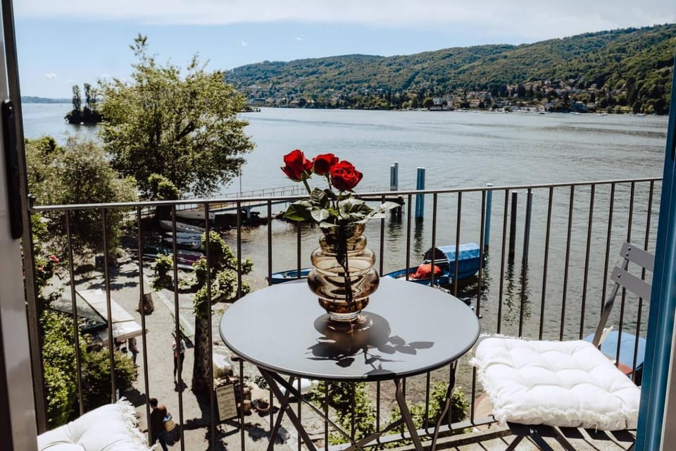 Penthouse on Isola dei Pescatori Apartment in Canton of Ticino
