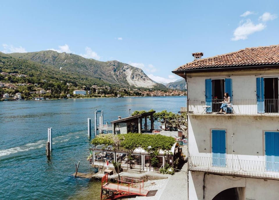 Penthouse on Isola dei Pescatori Apartment in Canton of Ticino