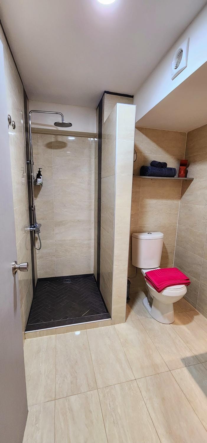 Shower, Bathroom