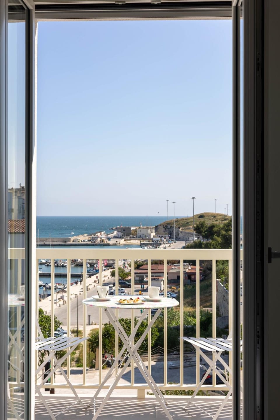 Day, Natural landscape, View (from property/room), Balcony/Terrace, Sea view