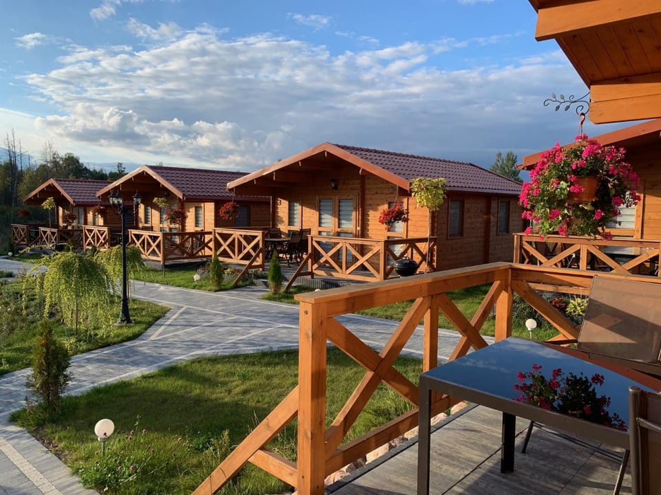 ZIELONA DOLINA - kompleks dla rodzin z dziećmi House in Poland