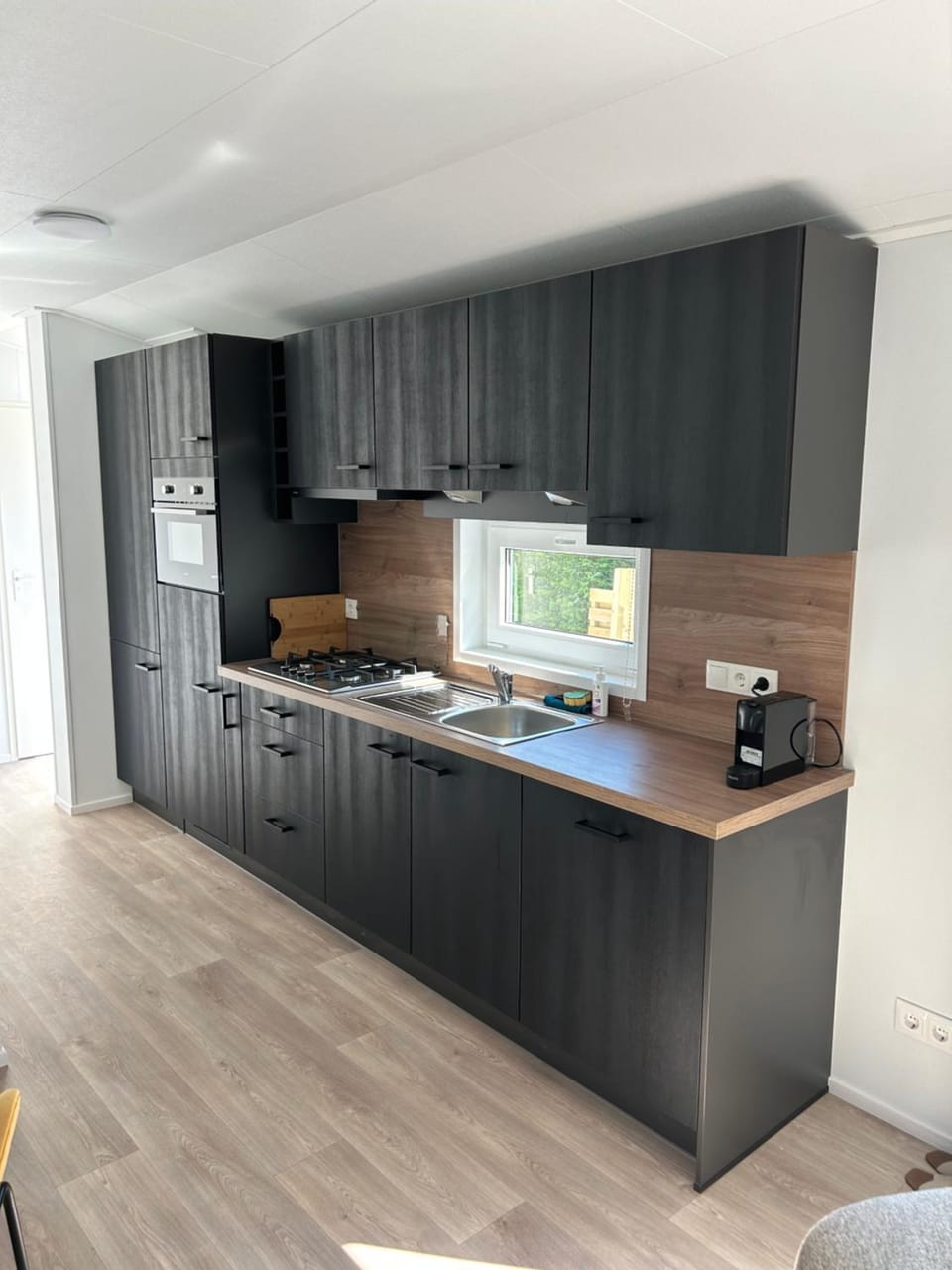Coffee/tea facilities, Kitchen or kitchenette, minibar, pet friendly