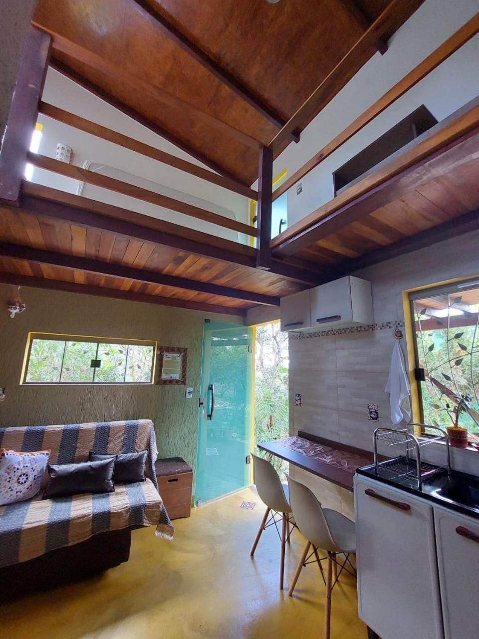 Kitchen or kitchenette, Living room