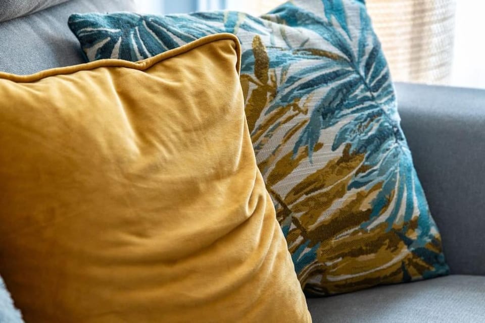 Living room, Decorative detail