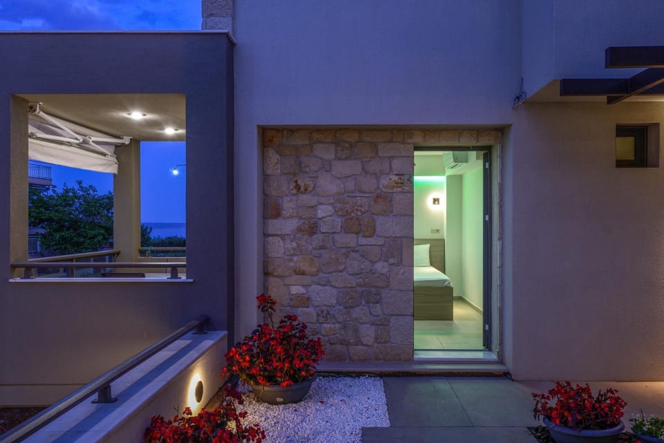 Patio, Night