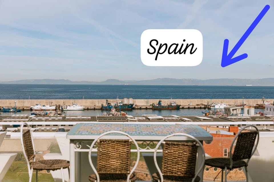 Day, Natural landscape, Balcony/Terrace, Sea view