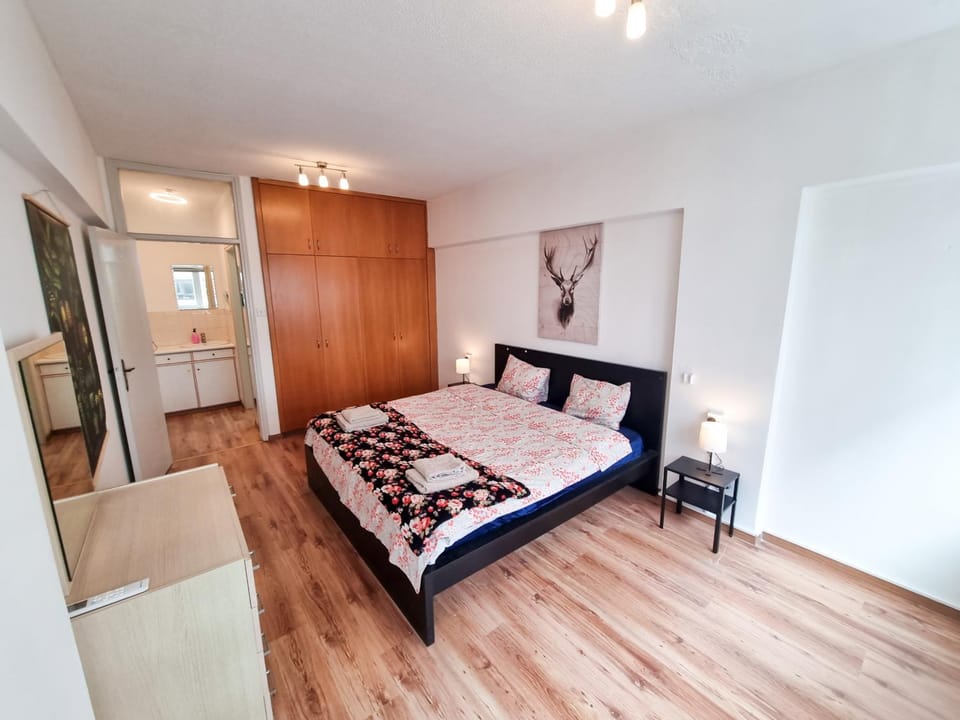Bed, Bedroom, wardrobe