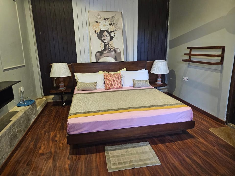 River Front Villa Hotel in Wadduwa