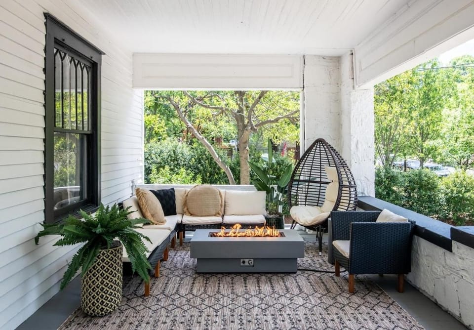 Walkable Highland Park Retreat, Family Friendly House in Birmingham