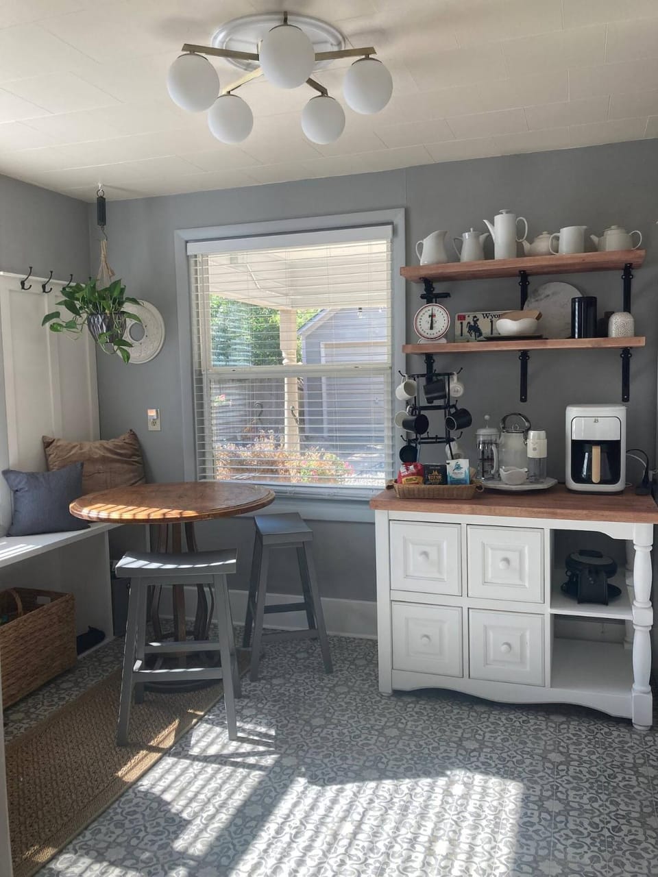 Stylish Family Home w Inviting Porches & Backyard House in Sheridan
