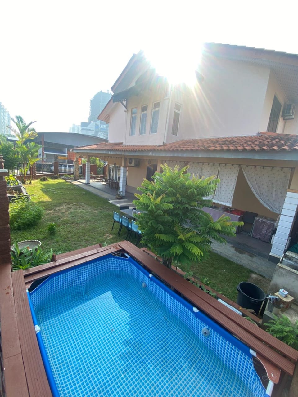 Swimming pool