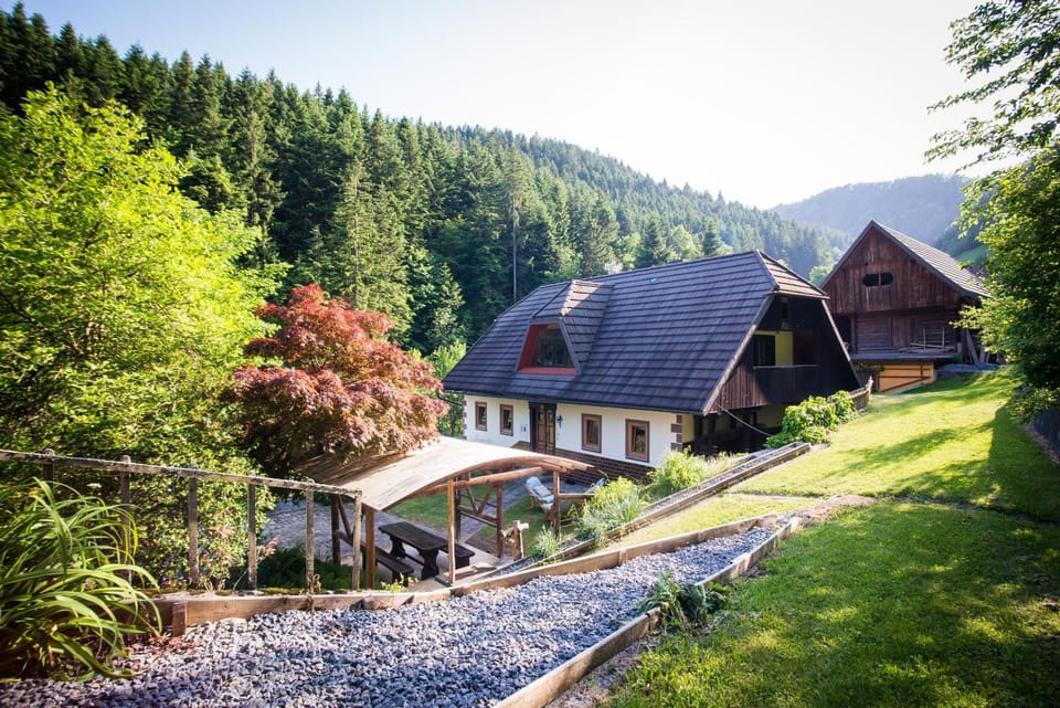 Property building, Day, Natural landscape