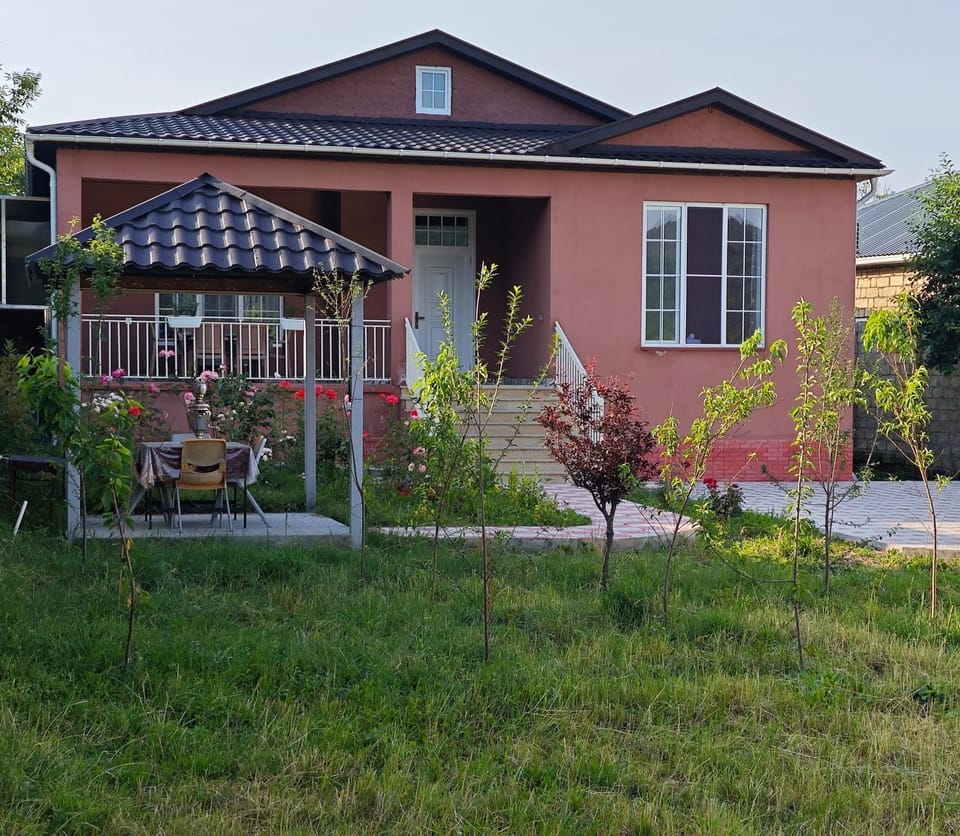Property building, Garden, Garden view