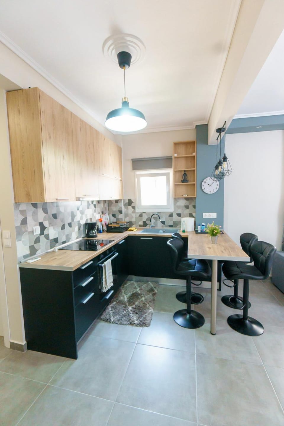 Living room, Seating area, minibar, stove