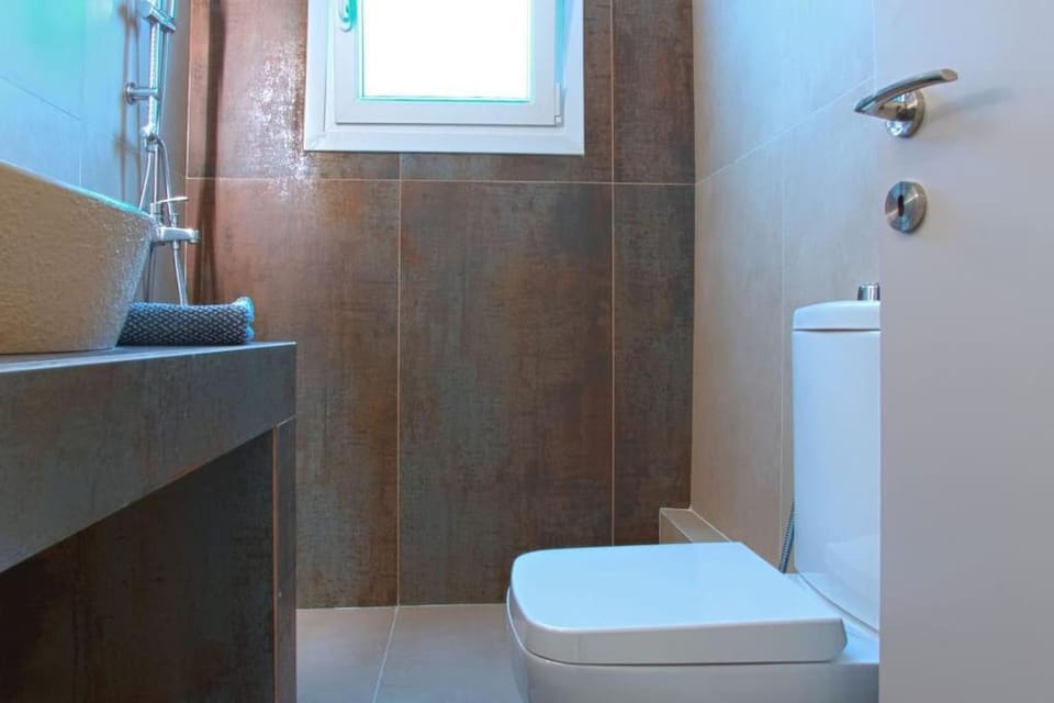 Toilet, Bathroom