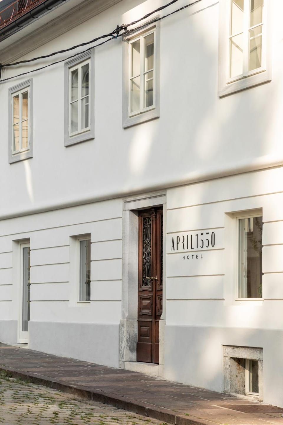 Property building, Facade/entrance