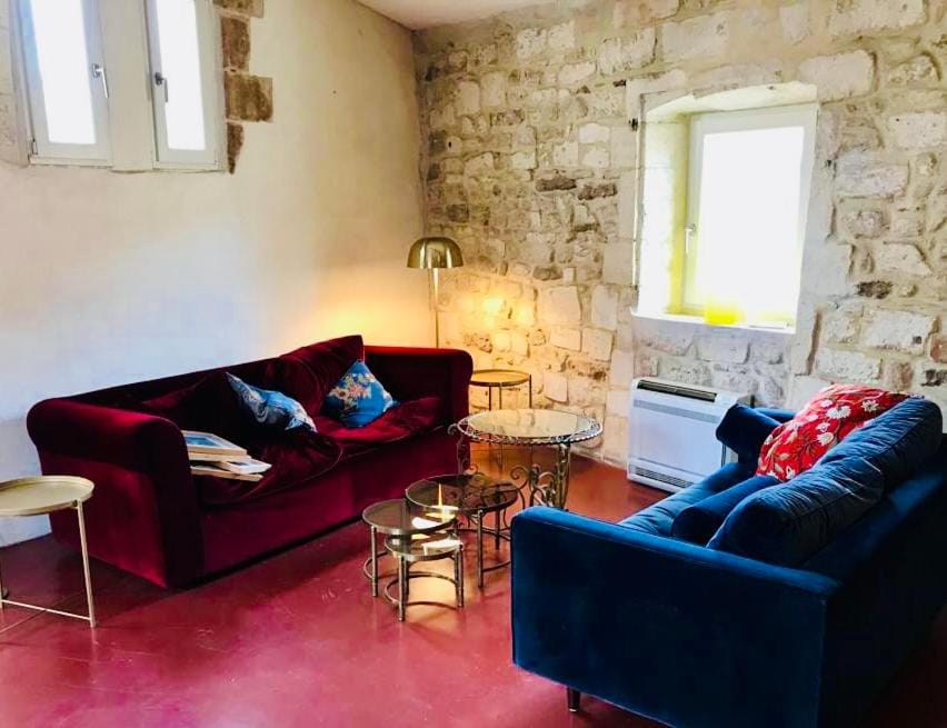 Belle maison historique Apartment in Arles
