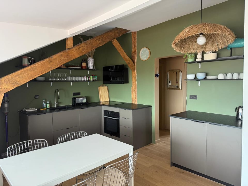 Beautiful appart for 2/4 person, amazing view Apartment in Biarritz