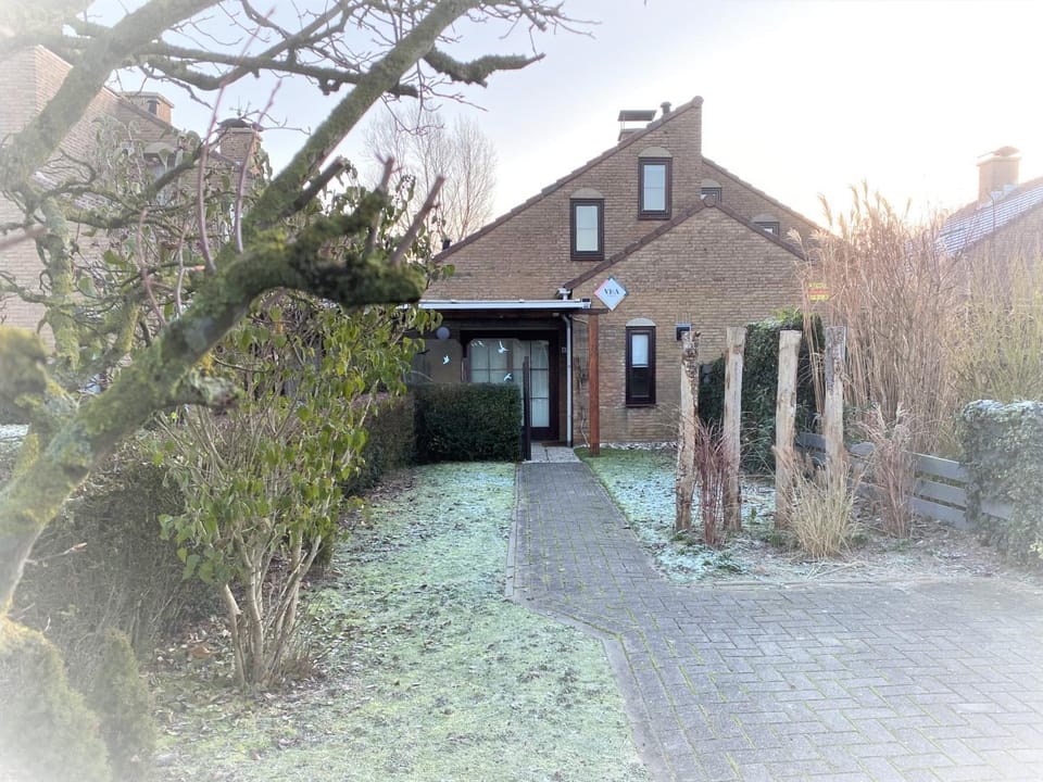 Property building, Winter