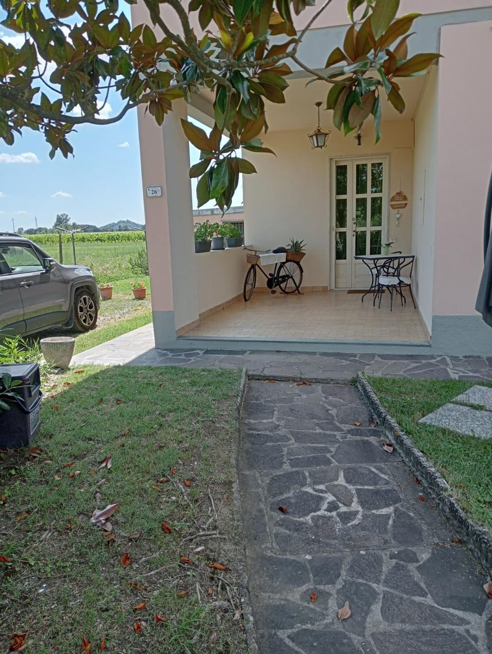 Garden, Parking