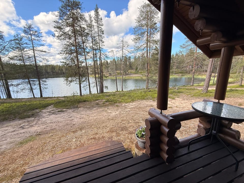Kolmiloukon leirintäalue Campground/ 
RV Resort in Lapland