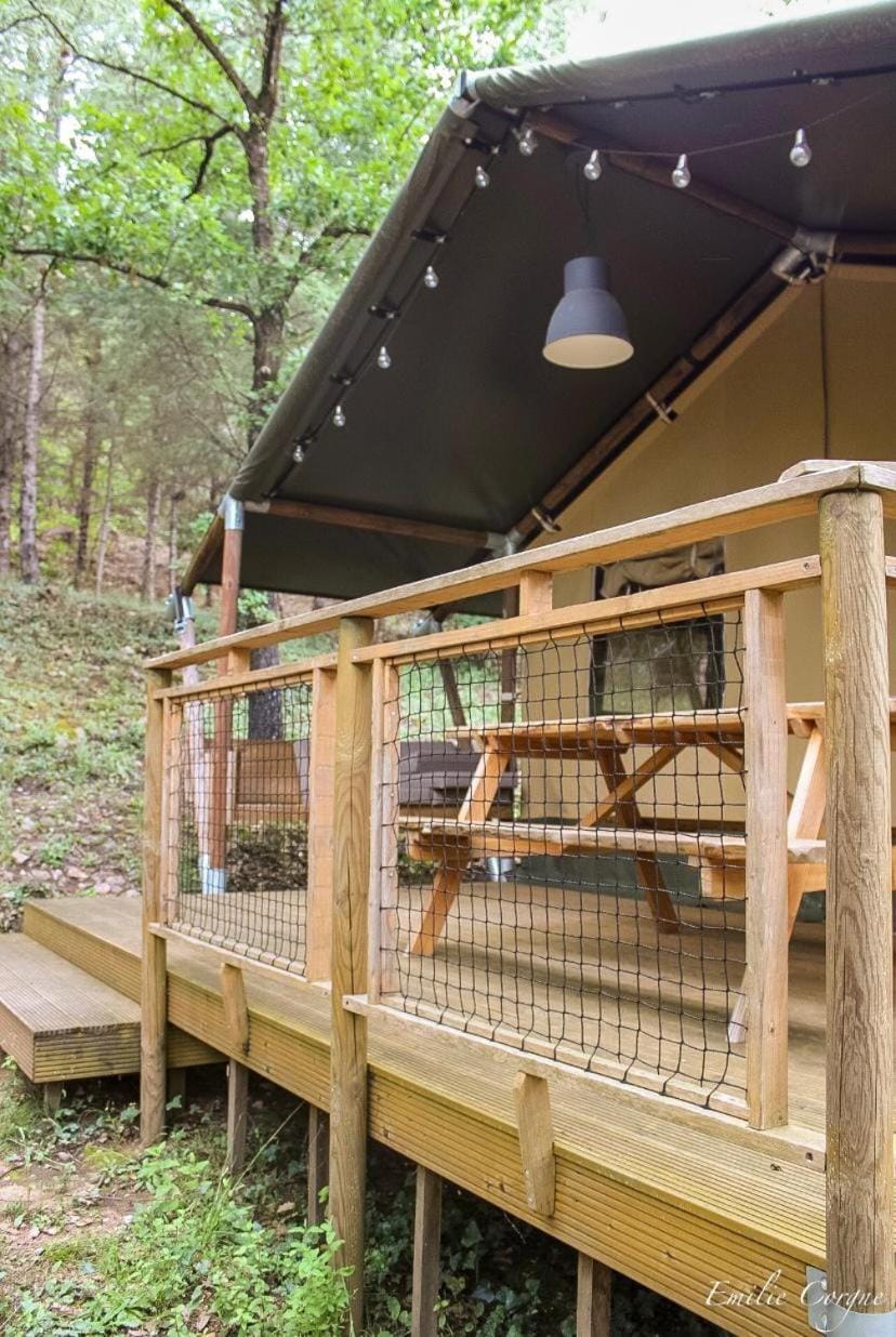 Tente RENARD 5 PERSONNES CAMPING LOU CANTOU CEVENOL Campground/ 
RV Resort in Anduze