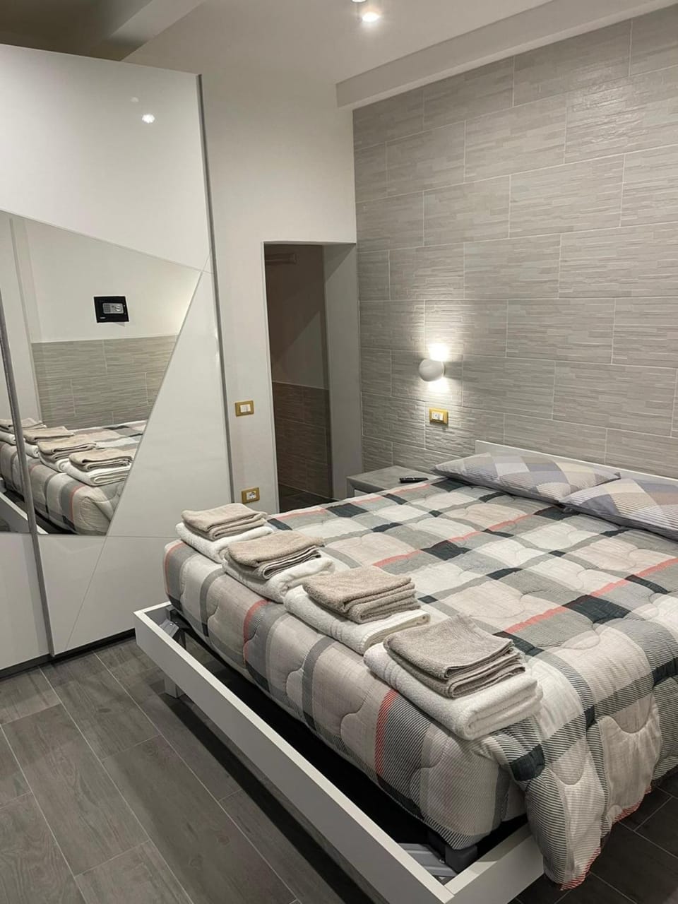 Property building, Living room, Bedroom