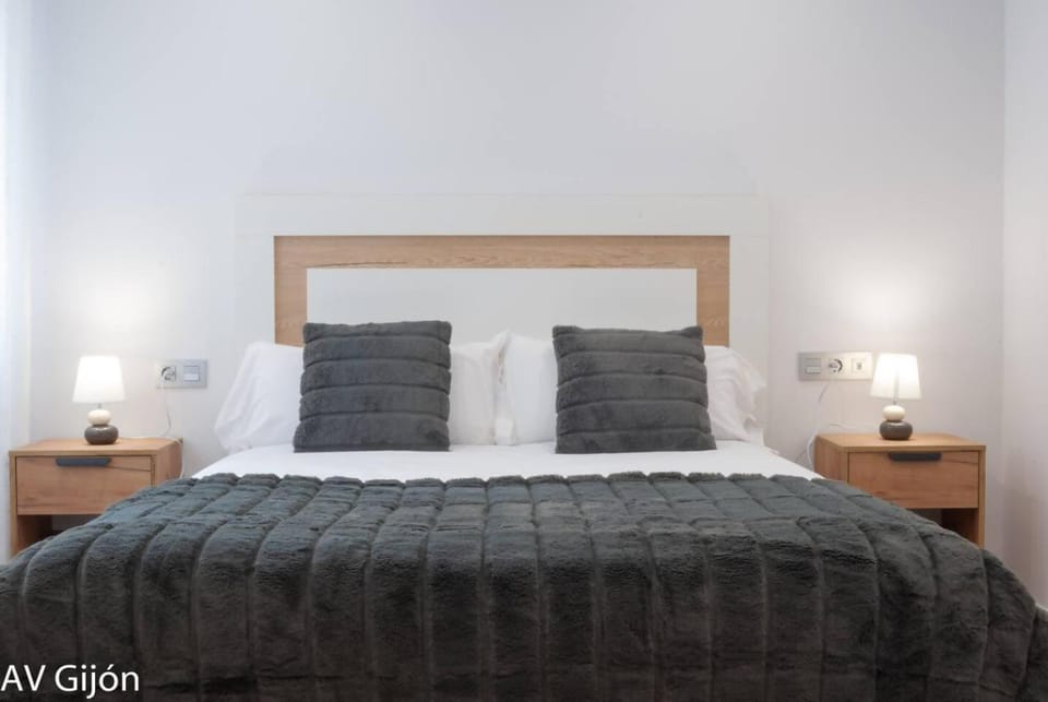 AVG Alfonso I Apartment in Gijón