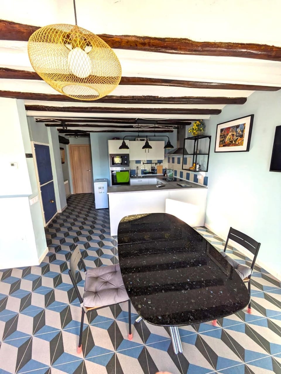 Kitchen or kitchenette, Living room, Photo of the whole room
