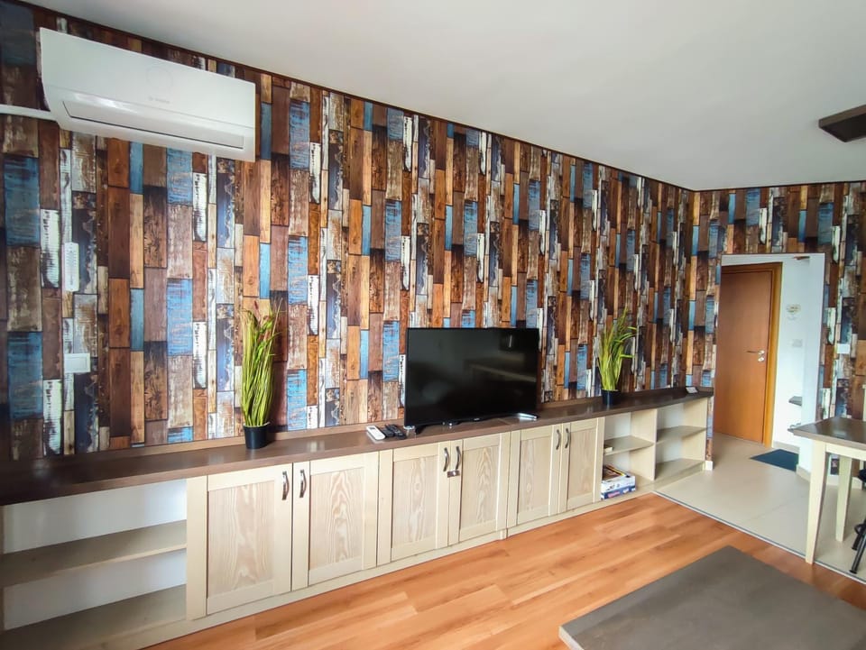 TV and multimedia, internet, air conditioner