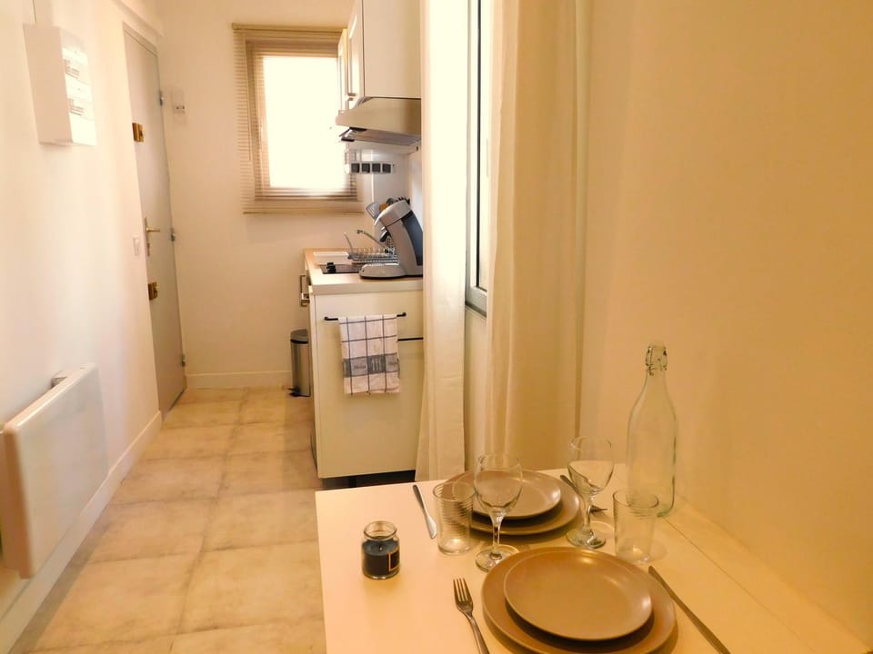 #2 Studio # Place charmante Apartment in Toulon