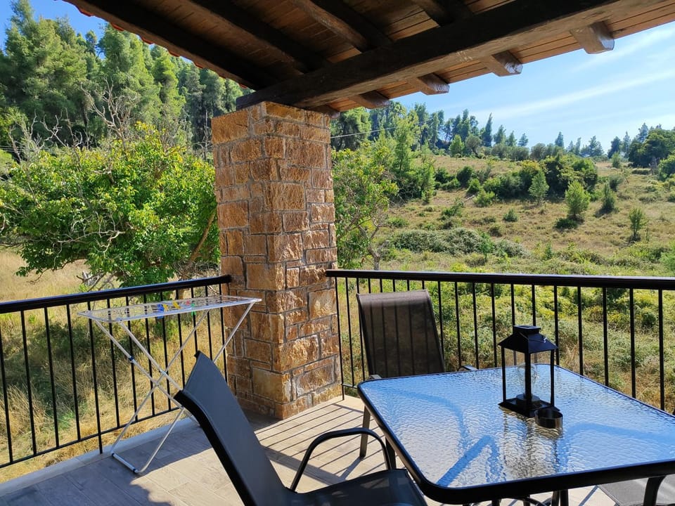 Natural landscape, View (from property/room), Balcony/Terrace