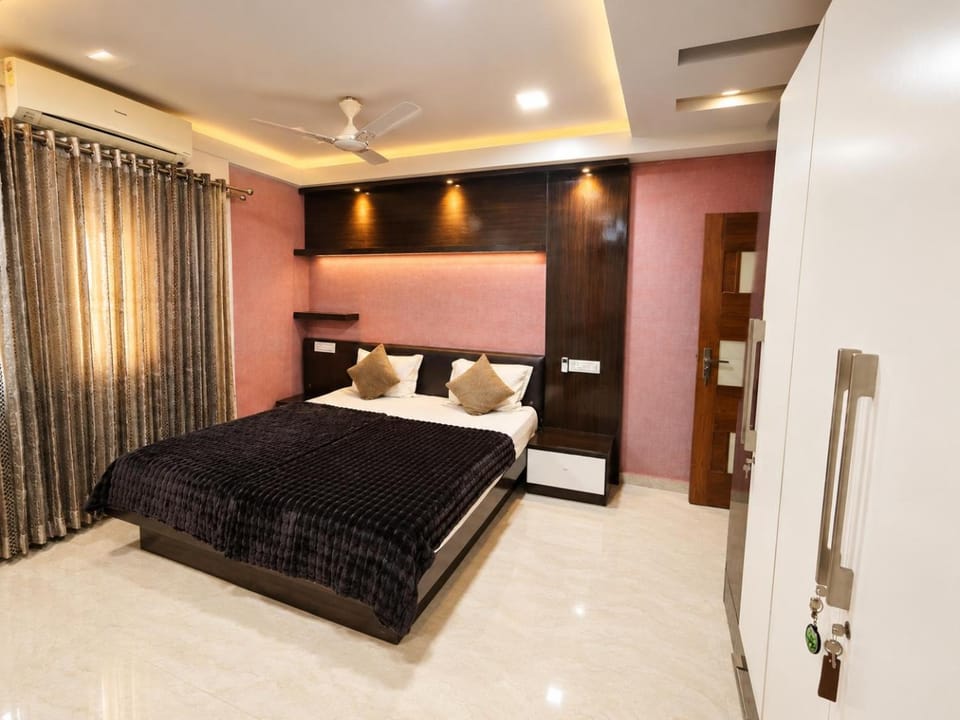 AL-MANAL 301 luxury Suite 3BHK Apartment in Karnataka