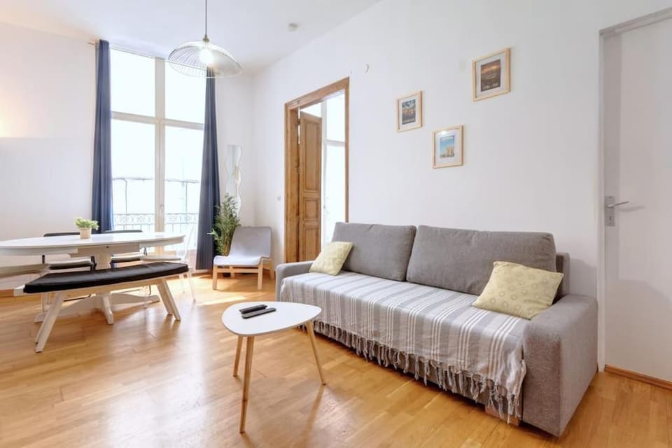 *Appart 2 chambres, Hypercentre, Emplacement N°1* Apartment in Montpellier
