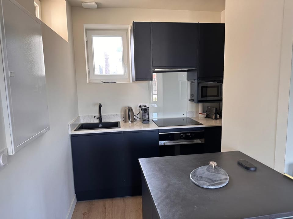 Coffee/tea facilities, Kitchen or kitchenette, pet friendly, stove, toaster