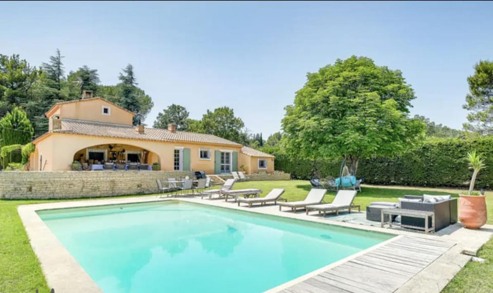 Magnifique villa avec piscine village à pied Villa in Aix-en-Provence
