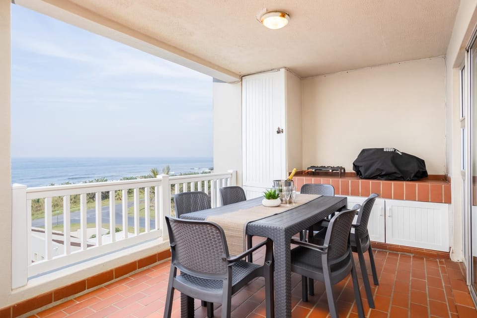 View (from property/room), Balcony/Terrace, Sea view