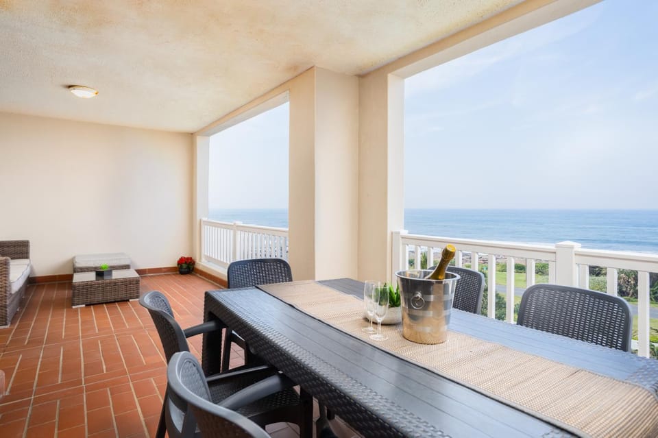 View (from property/room), Balcony/Terrace, Sea view