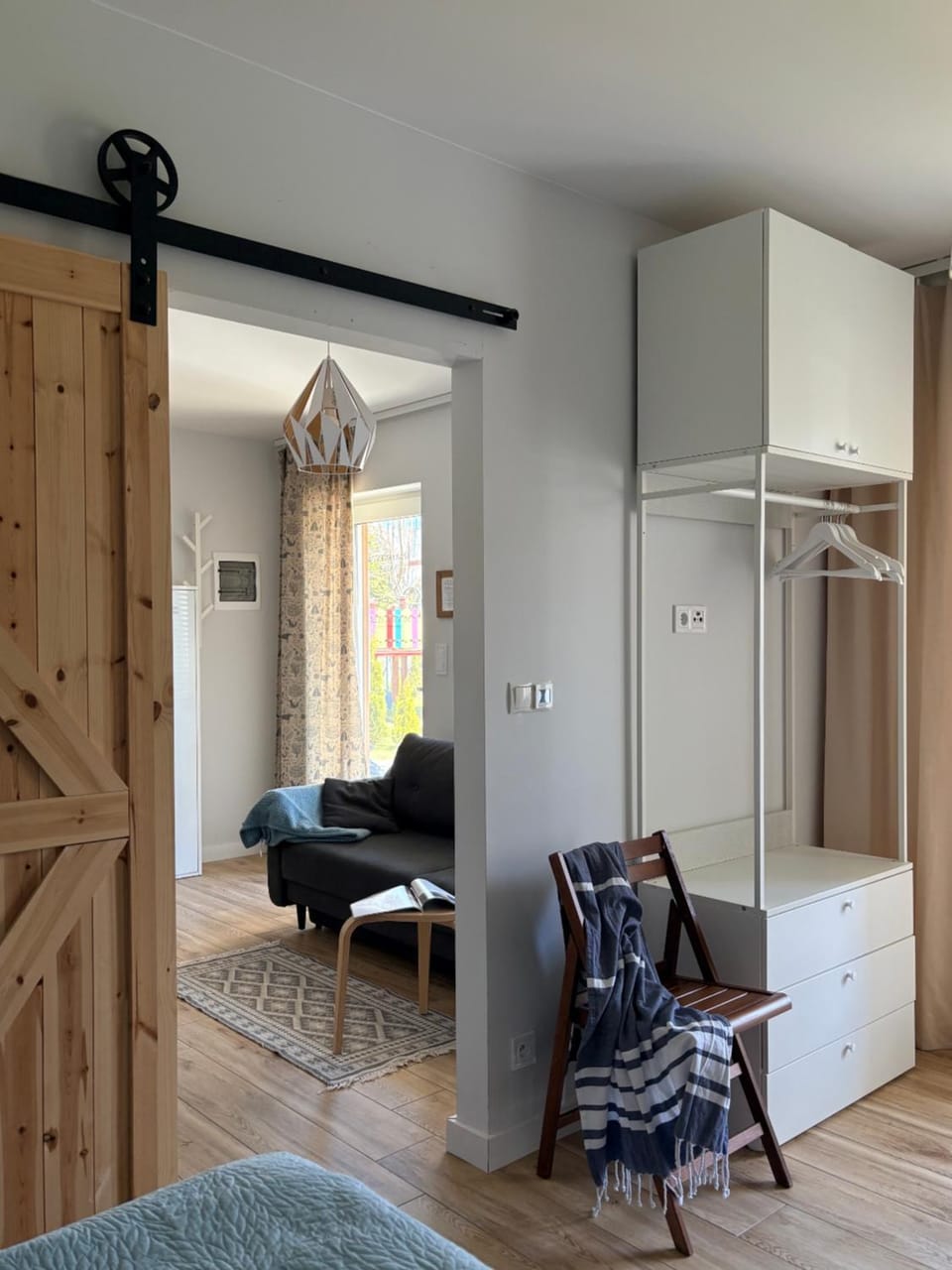 Living room, Bedroom
