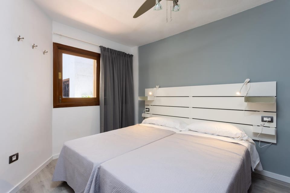 Home2Book Comfy Apt Terrace Los Cristianos Beach Apartment in Los Cristianos
