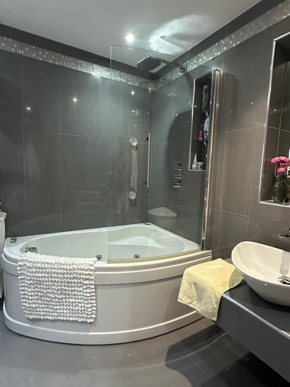 Powis Cottage Bed and Breakfast in Laugharne