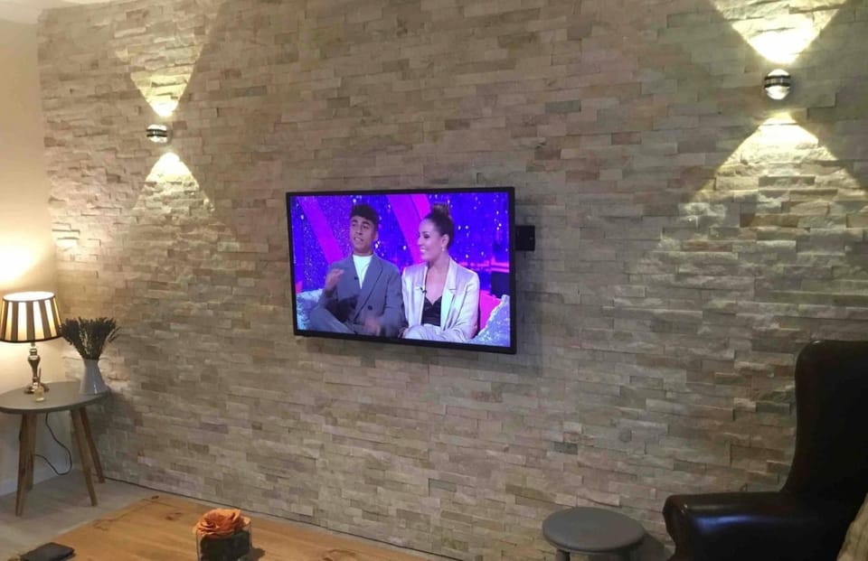 TV and multimedia, Living room, Seating area