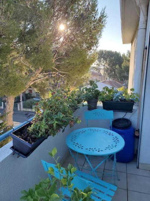 Lou beach home 75 m2 à 300 m de la plage avec vue mer Apartment in La Ciotat