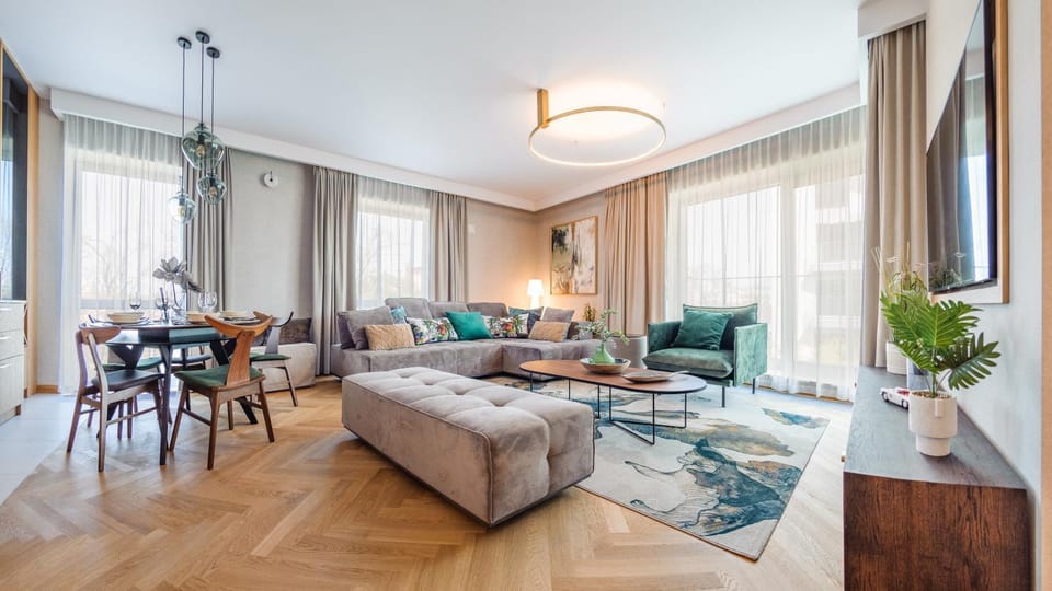 Living room, Seating area, Dining area