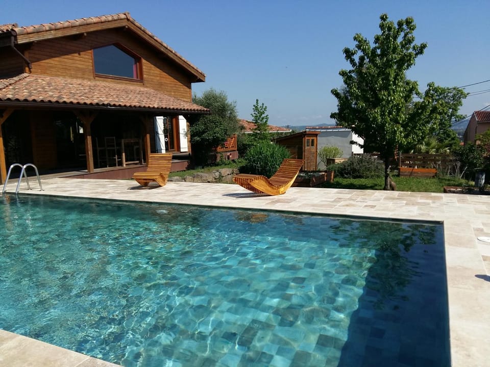 Property building, Pool view, Swimming pool
