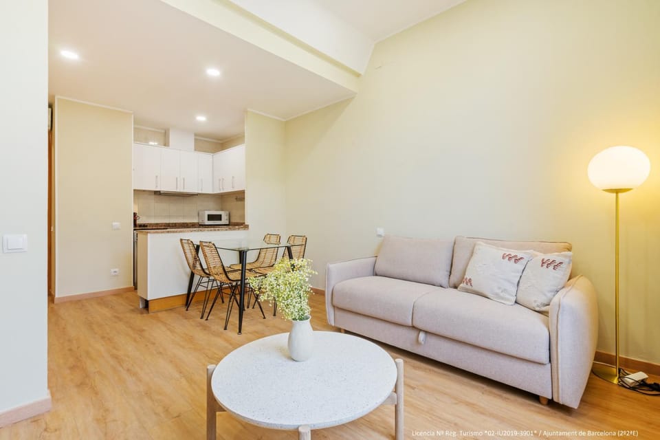 Kitchen or kitchenette, Living room