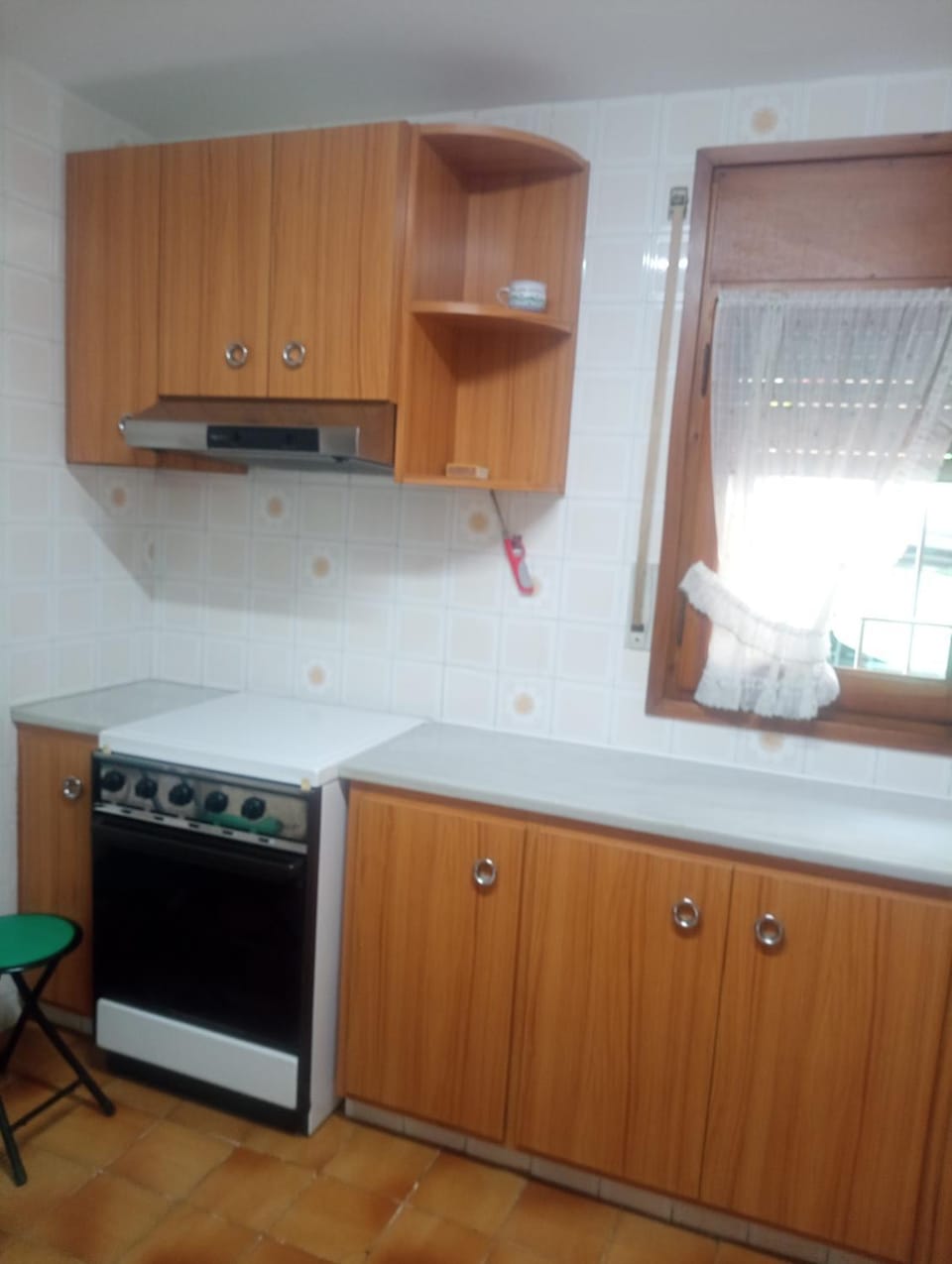 Kitchen or kitchenette, pet friendly, stove