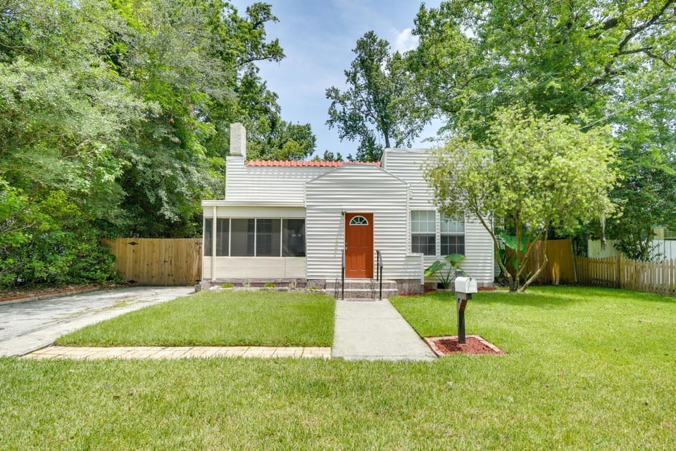 Jacksonville Vacation Rental ~ 7 Mi to Downtown! House in Jacksonville
