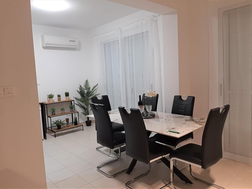 Dining area, air conditioner